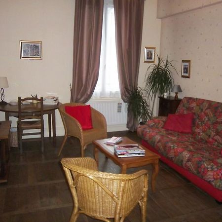 Апартаменты Le Relais De Marbot Бар-ле-Дюк Экстерьер фото