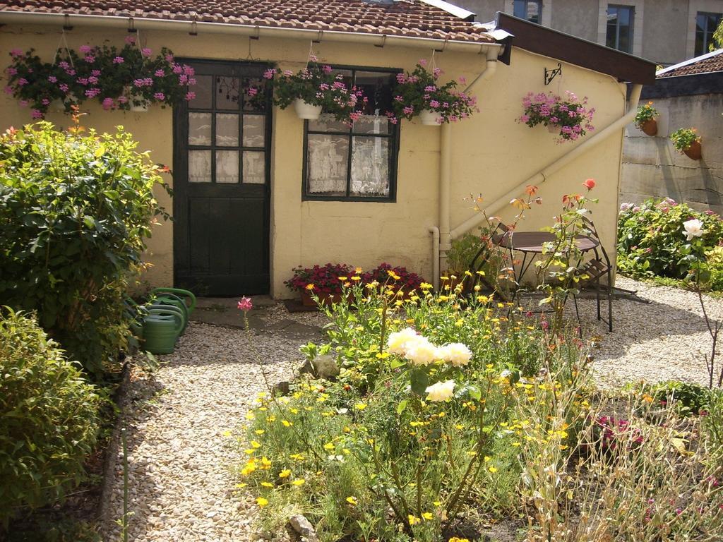 Апартаменты Le Relais De Marbot Бар-ле-Дюк Экстерьер фото